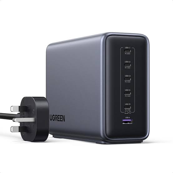 UGREEN 500W 6-منفذ GaN مكتبي سريع شاحن UK